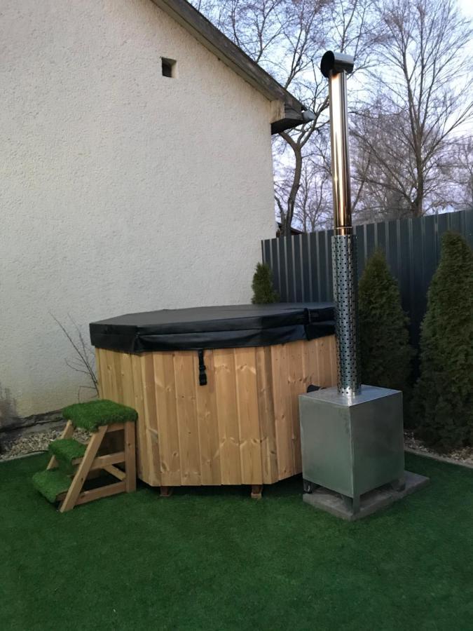 Sirály Apartman Hajdúnánás Esterno foto