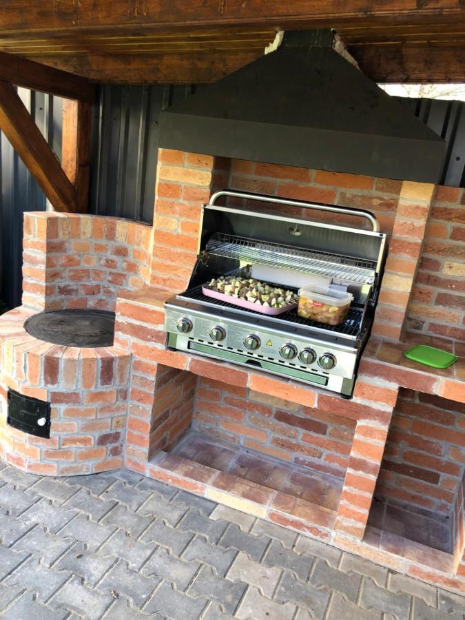 Sirály Apartman Hajdúnánás Esterno foto